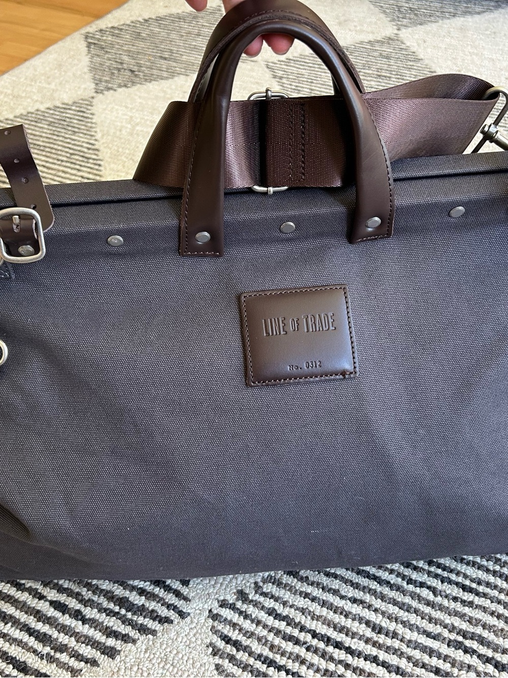 Line of Trade Canvas Weekender Bag - Picture 7 of 9